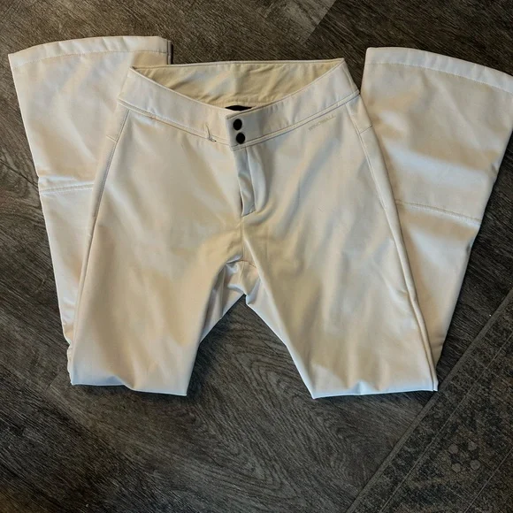 The North Face Women's Snow/Ski Pant - Picture 2 of 3